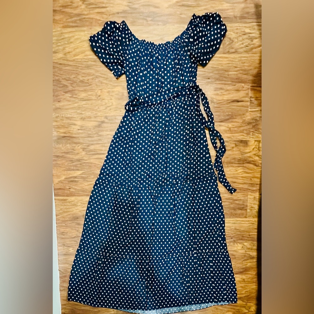 Casual long dress. Elegant dress size M.